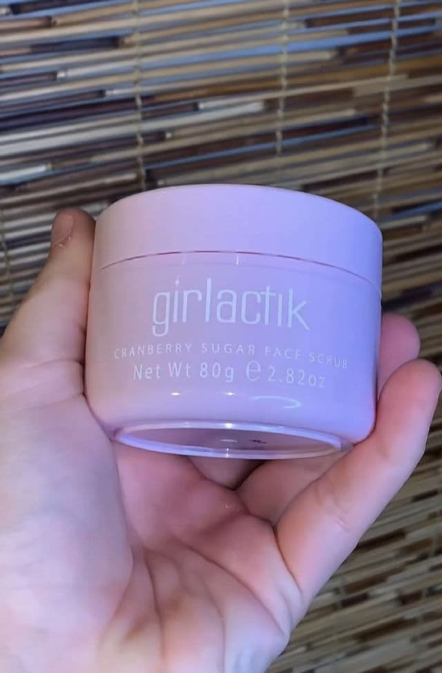 Girlactik Cranberry Sugar Face Scrub review photo by HayGrooves