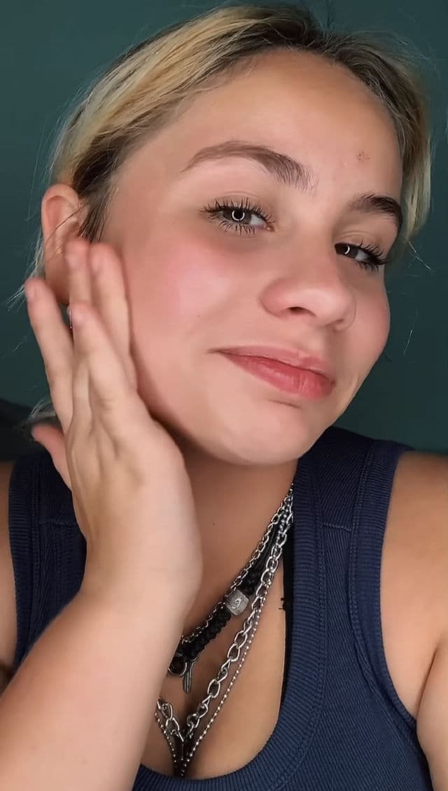 Kopari Sun Shield Body Glow SPF 50 Broad Spectrum Sunscreen review photo by HayGrooves