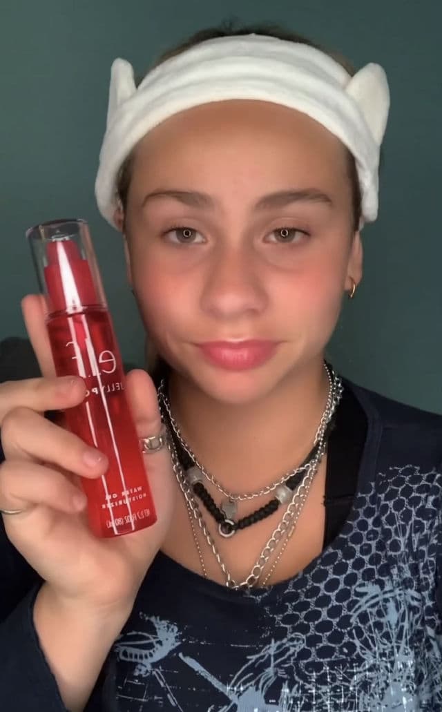 e.l.f. Cosmetics Jelly Pop Water Gel Moisturizer review photo by HayGrooves