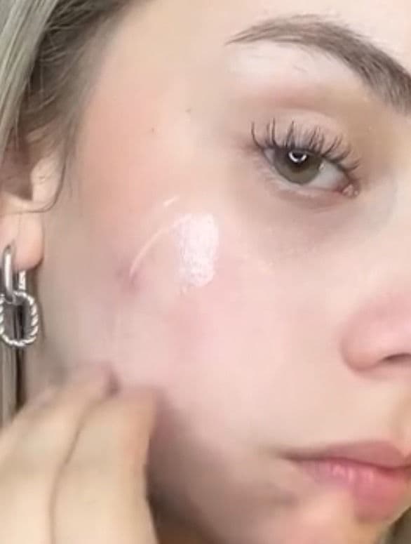 EARTHAT Comforting Cream review photo by HayGrooves