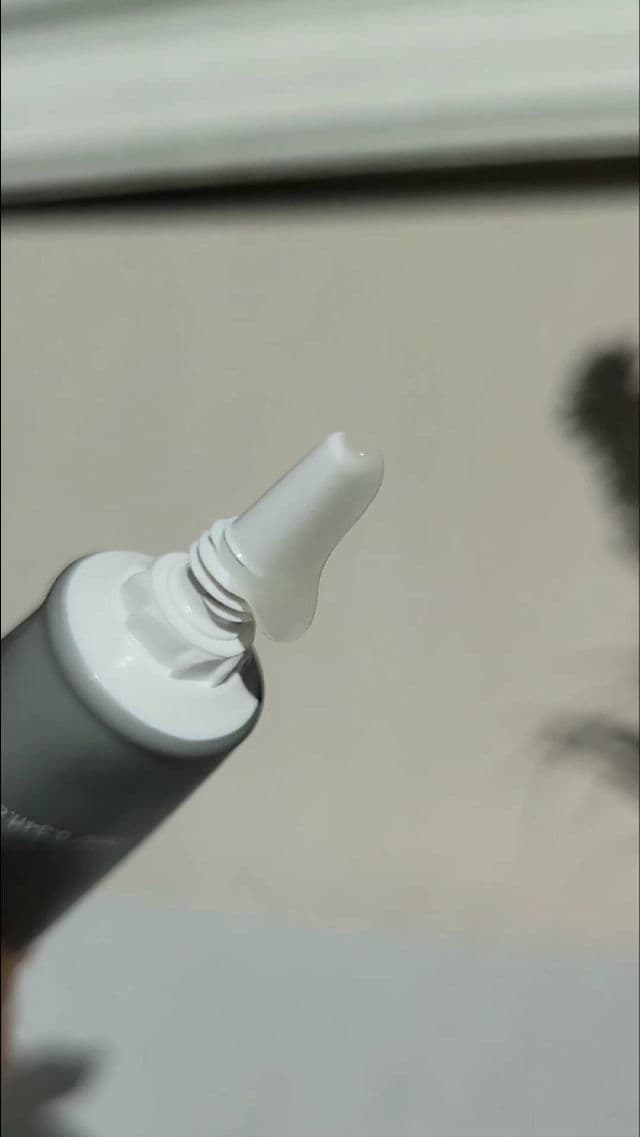 Kimtrue Scalp Clear Anti-Dandruff Deep Refreshing Gel review photo by JillF