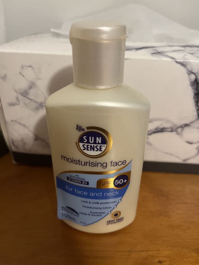 SunSense Moisturising Face SPF 50+ review photo by Lou82