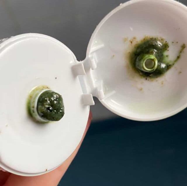 Acure Brightening Facial Scrub review photo by lilyasff