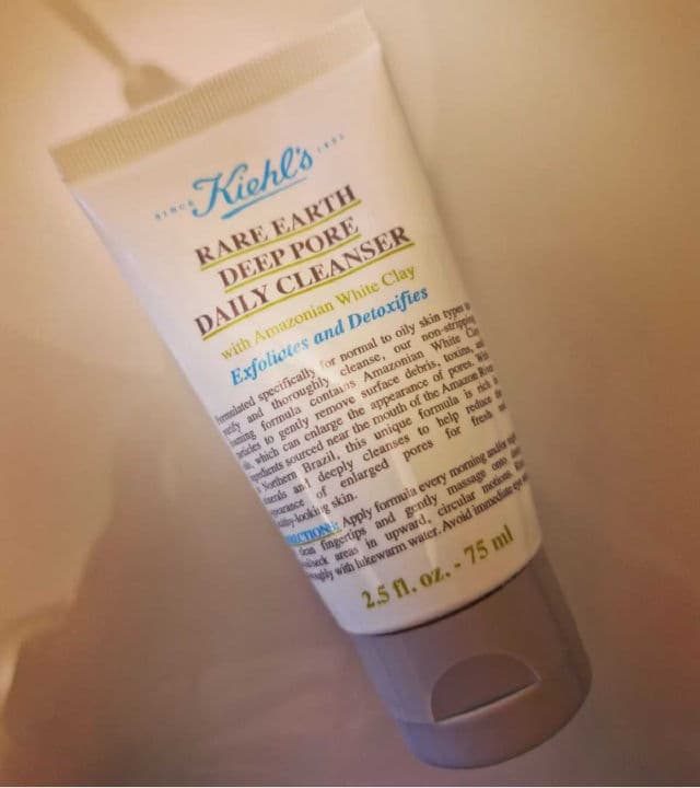 Kiehl's Rare Earth Deep Pore Daily Cleanser review photo by Dukesa