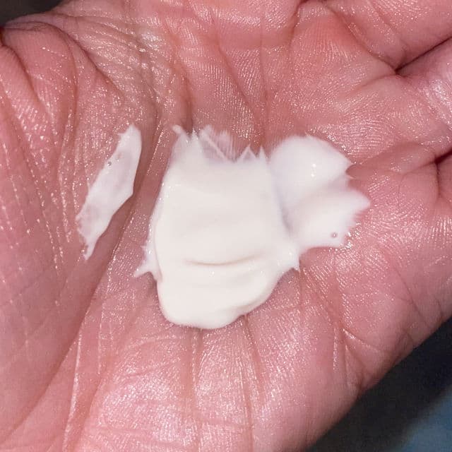 Nivea Essentials Urban Skin Defence Day Cream SPF20 review photo by Josipa