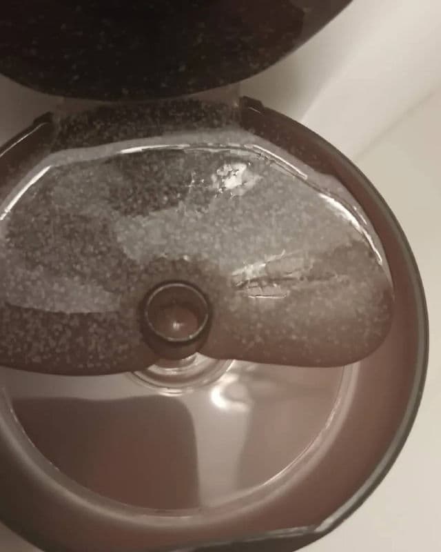 Aveeno Skin Brightening Daily Scrub review photo by Mucci