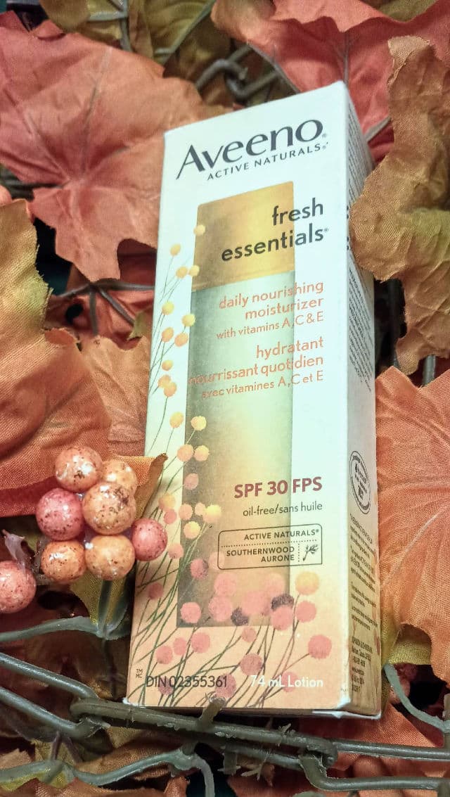 Aveeno Smart Essentials Daily Nourishing Moisturizer SPF 30 review photo by Mucci