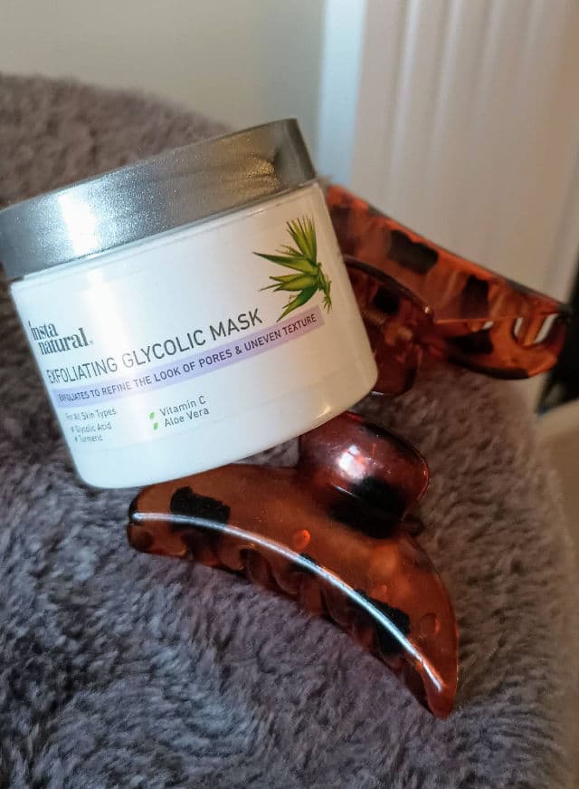 InstaNatural Exfoliating Glycolic Mask review photo by Mucci