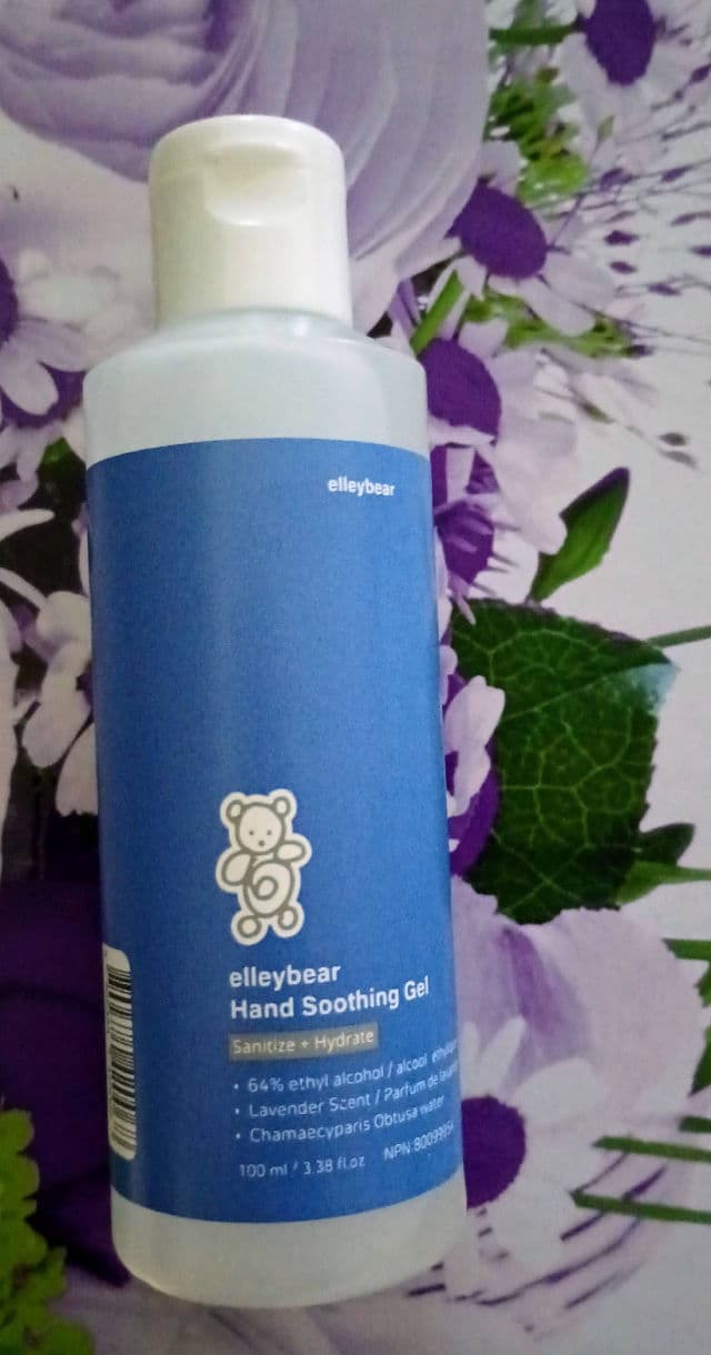 elleybear 2 in 1 Hand Cleaner & Soothing Gel review photo by Mucci