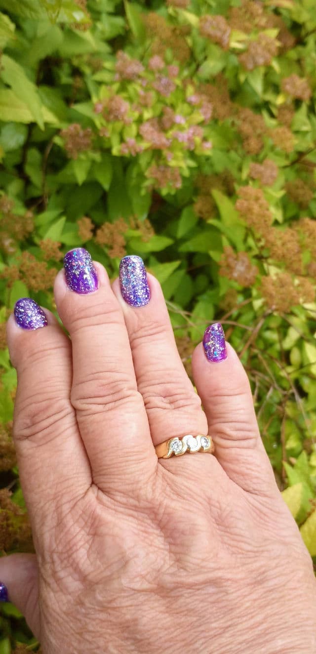 Sally Hansen Xtreme Wear review photo by Mucci