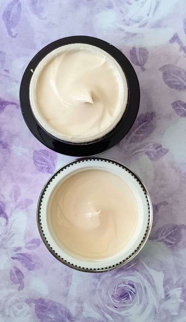 Neutrogena Triple Age Repair Moisturizer with SPF 25 review photo by Mucci