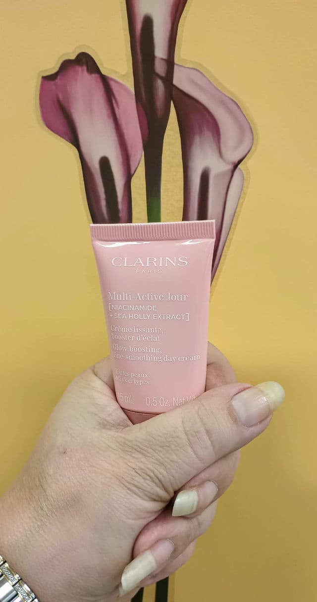 Clarins Multi-Active Day Cream - All Skin Types review photo by Mucci