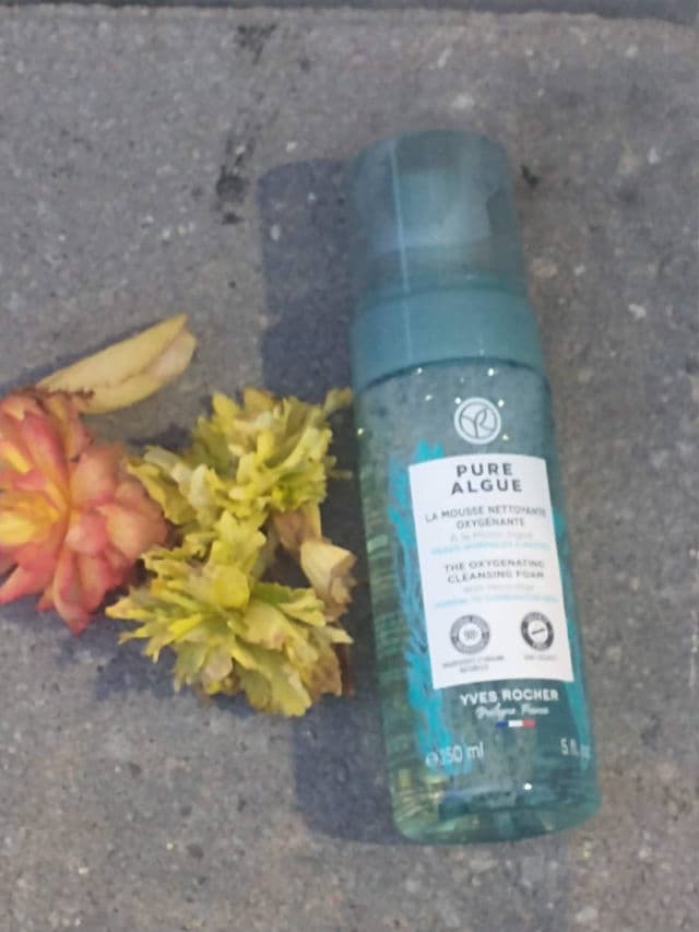 YVES ROCHER Pure Algue - Oxygenating Cleansing Foam review photo by Mucci