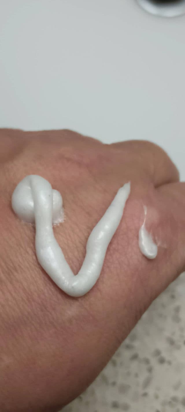 Neutrogena Rapid Wrinkle Repair Prep Cleanser review photo by Mucci