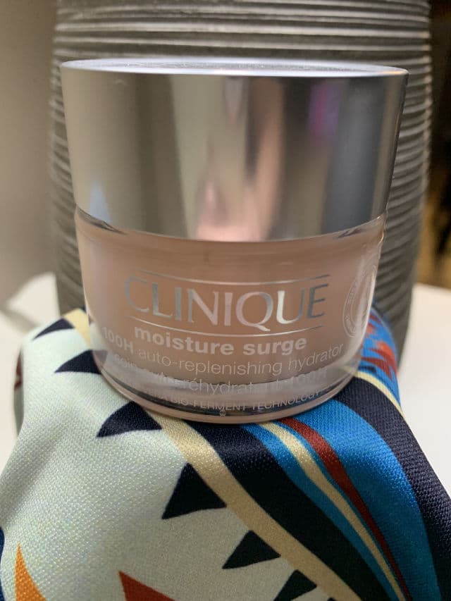 Clinique Moisture Surge 72-Hour Auto-Replenishing Hydrator review photo by guttfer