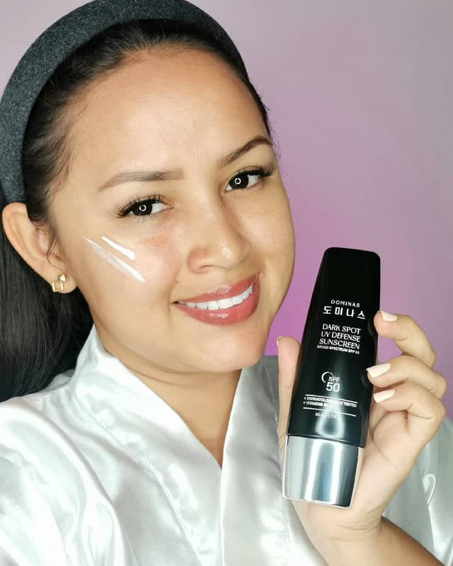 Dominas Dark Spot UV Defense Sunscreen SPF50 review photo by leidysvmakeup