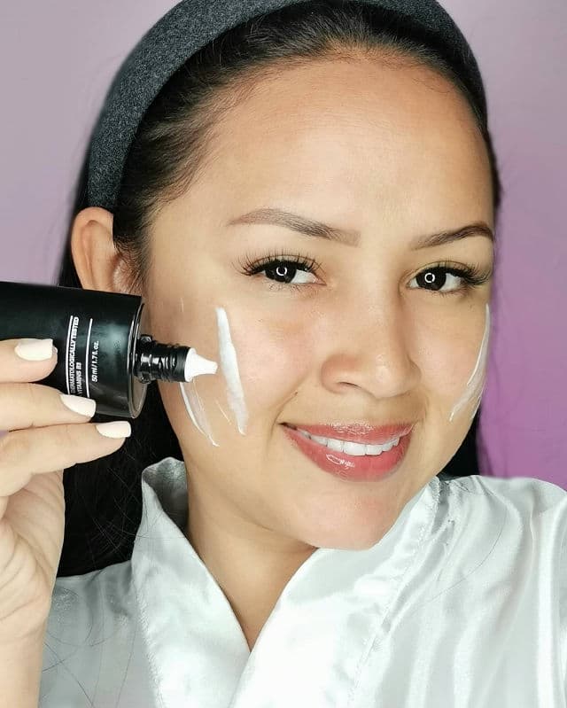 Dominas Dark Spot UV Defense Sunscreen SPF50 review photo by leidysvmakeup