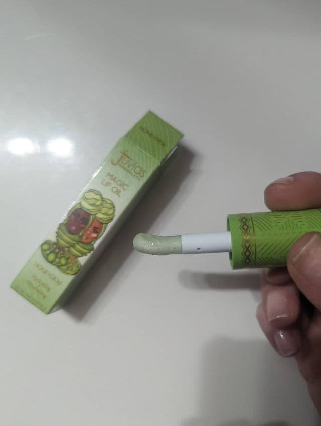 Juvia's Place Sweet Orange review photo by merllamicorn