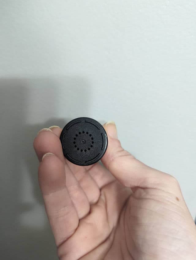 Revlon Oil-Absorbing Volcanic Roller review photo by merllamicorn