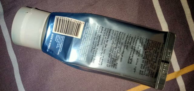 iWhite Korea Aqua Moisturizer Whitening Vita review photo by jajae