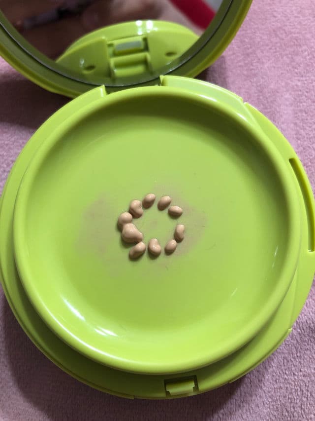 UNLEASHIA 	Satin Wear Healthy-Green Cushion SPF30 PA++ review photo by SiempreFancy