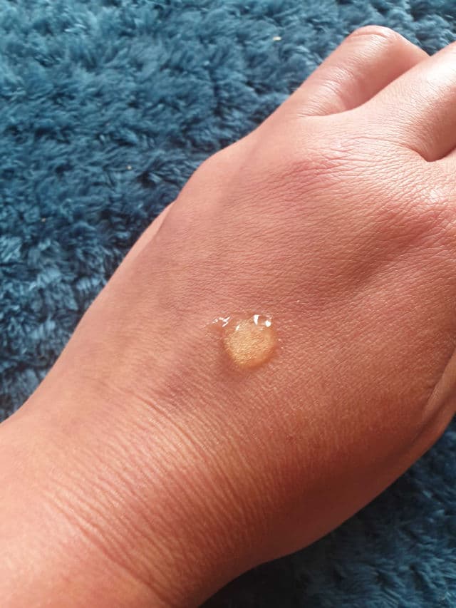 Hawaiian Tropic Tanning Oil Pump Spray SPF15 review photo by Ruth11