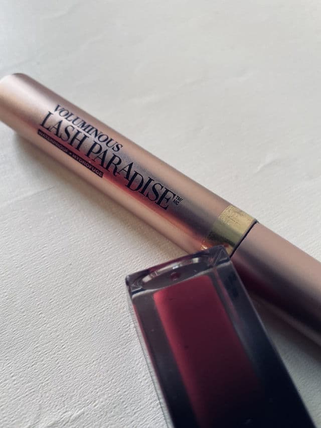 L'Oreal Paris Voluminous Lash Paradise Mascara review photo by Shivach