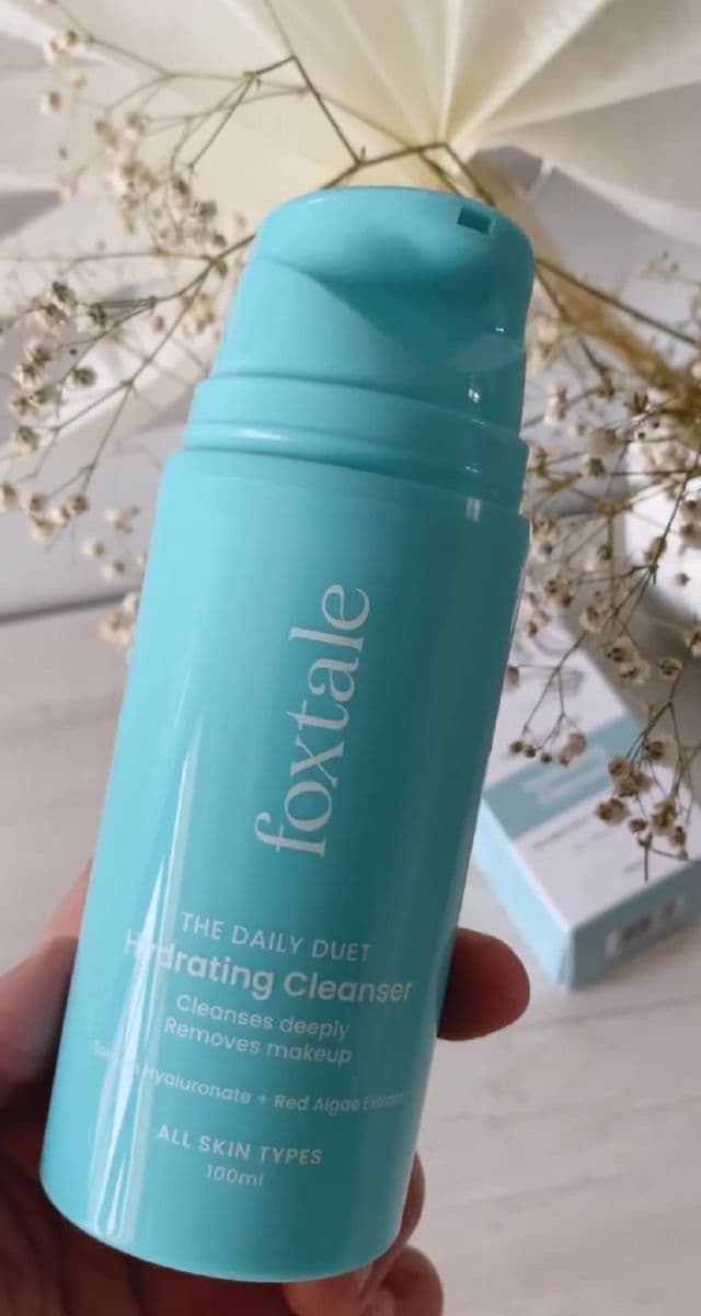 Foxtale The Daily Duet Hydrating Cleanser review photo by Shivach