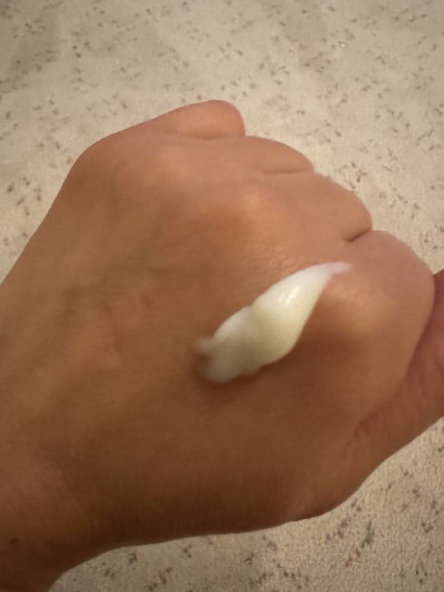 Aveeno Dermexa Daily Emollient Cream review photo by l88exa