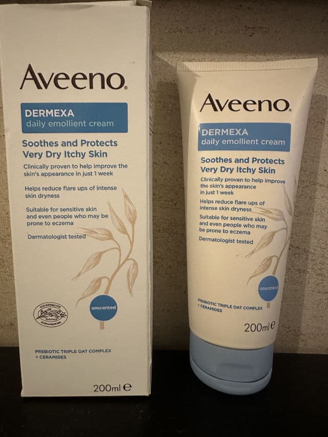 Aveeno Dermexa Daily Emollient Cream review photo by l88exa