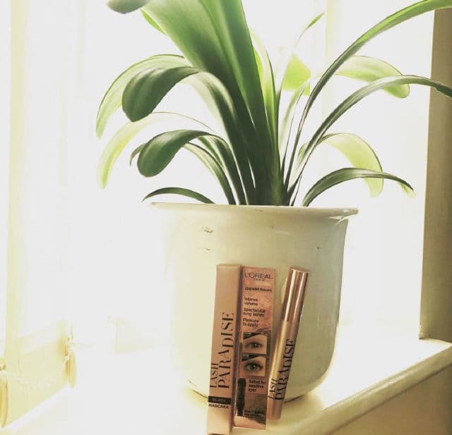 L'Oreal Paris Voluminous Lash Paradise Mascara review photo by l88exa