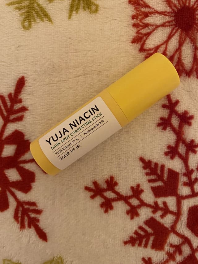 Some By Mi Yuja Niacin Dark Spot Correcting Stick review photo by christidiane