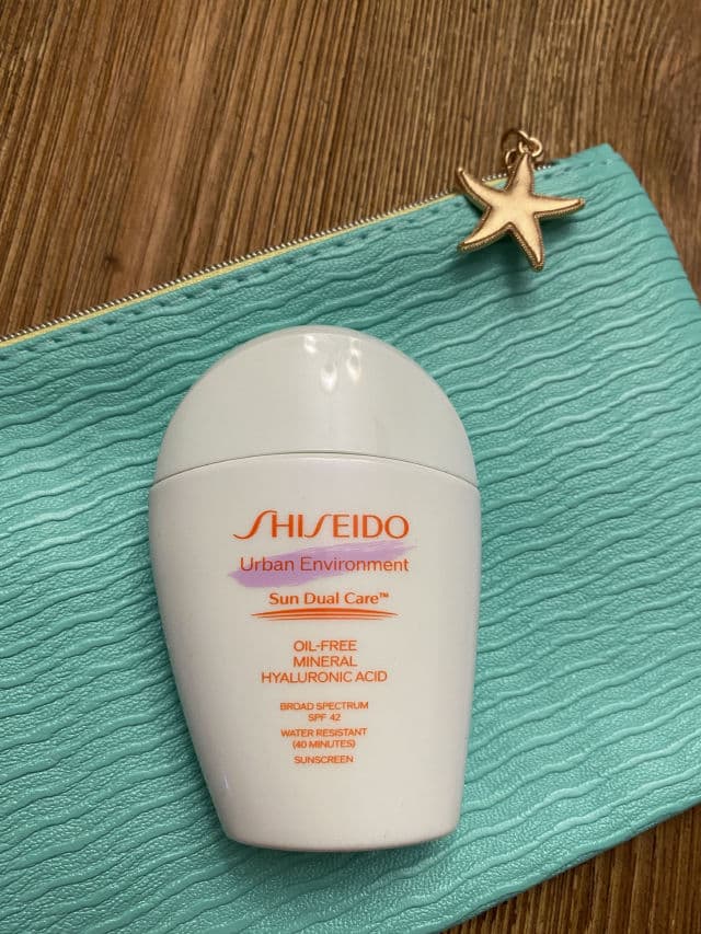 Shiseido Urban Environment Sun Duel Care Oil-Free Hyaluronic Acid SPF 42 ulta review photo by christidiane