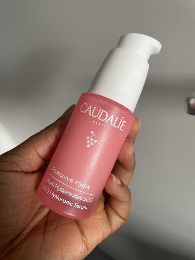 Caudalie Paris Vinosource-Hydra SOS Thirst-Quenching Serum review photo by Skinwithluh
