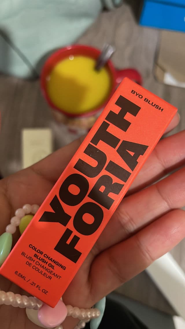 Youthforia BYO Blush Oil review photo by KarlaDenegri
