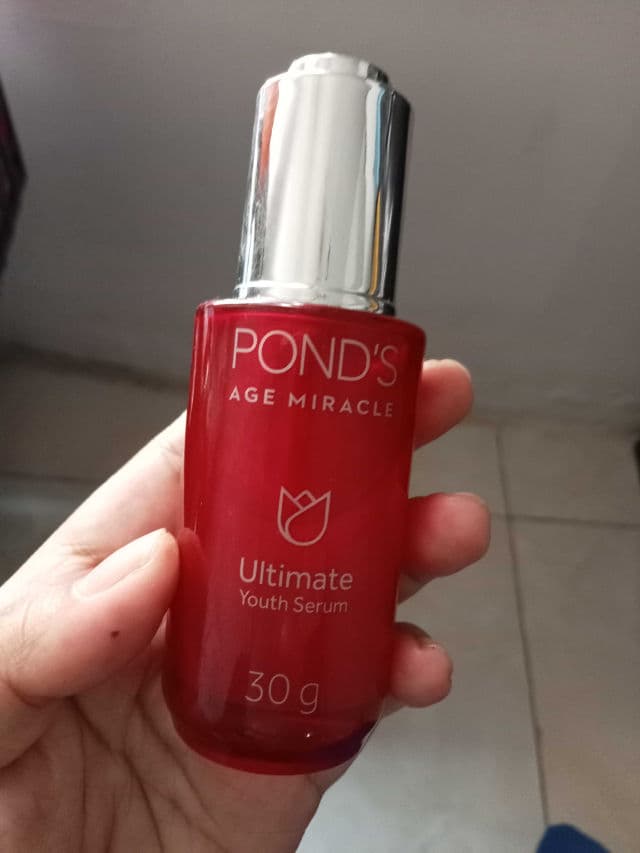 Pond's Age Miracle Ultimate Youth Essence  review photo by safira00