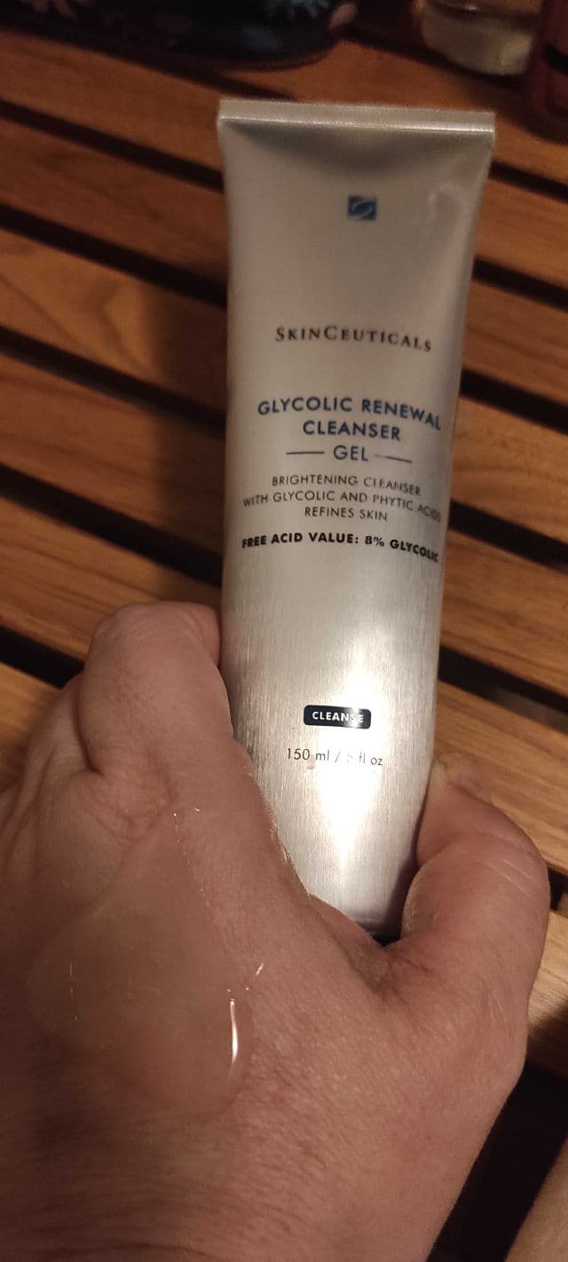 SkinCeuticals Glycolic Renewal Cleanser Gel review photo by Anasnbona1974