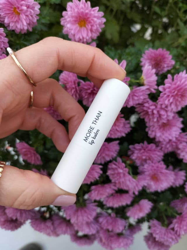 Sioris More Than Lip Balm review photo by tonirrp