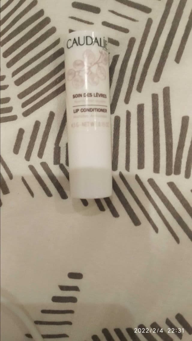 Caudalie Paris Lip Conditioner review photo by tonirrp