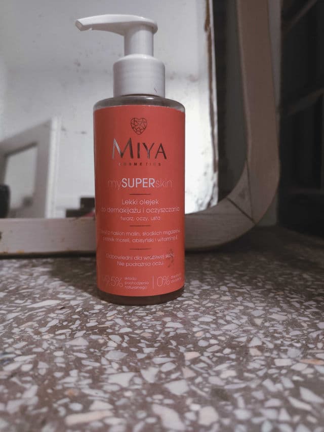 MIYA Cosmetics My Super Skin Lekki Olejek  review photo by protectorsolarforeve