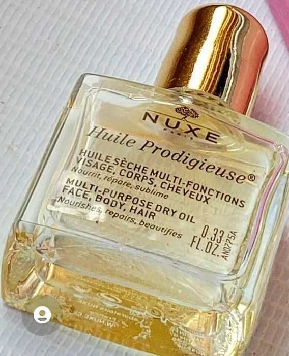 Nuxe Dry Oil Huile Prodigieuse review photo by sparklesandnargles