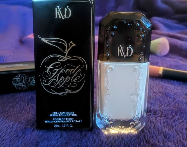 KVD Beauty Good Apple Full-Coverage Transfer-Proof Serum Foundation review photo by ProVanityFX