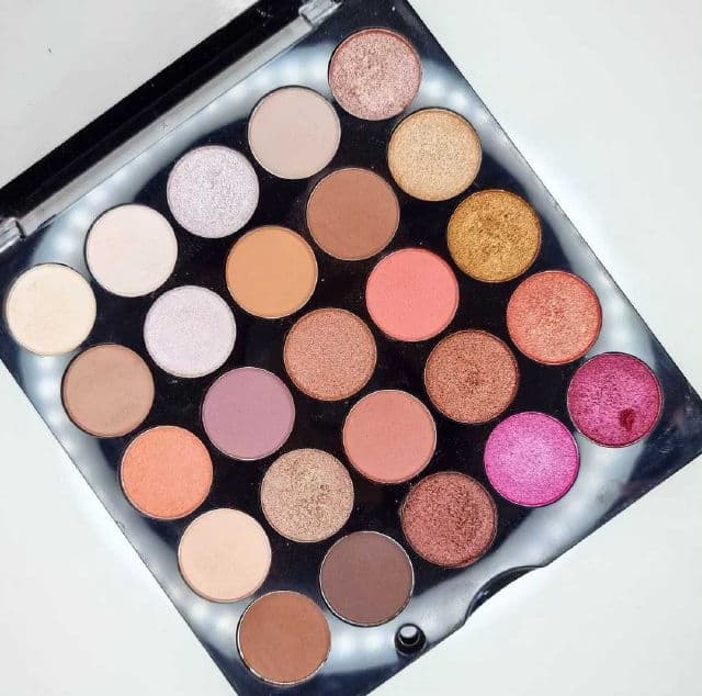 MUA Makeup Academy  Burning Embers Eyeshadow Palette review photo by Stargirl170