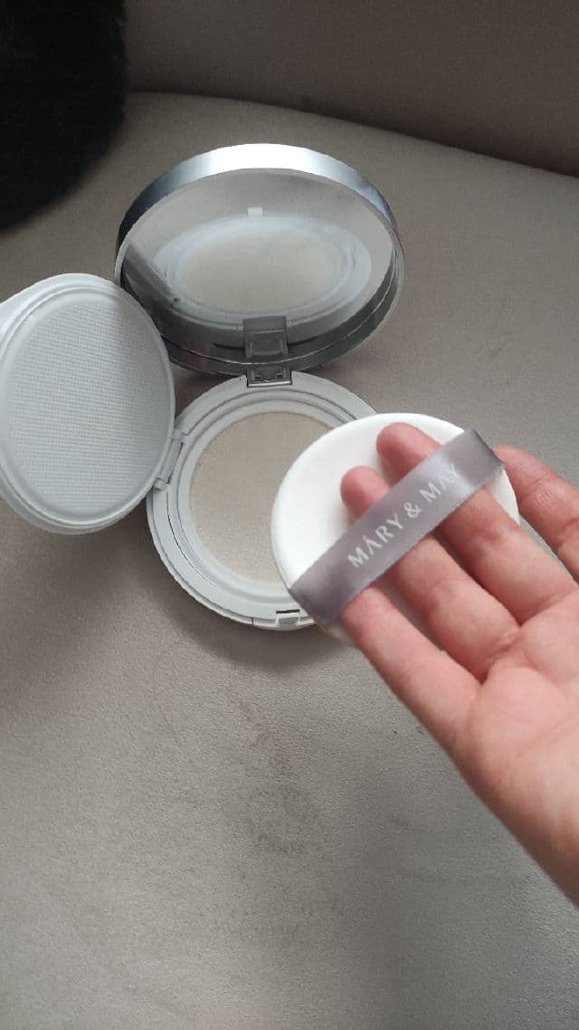 Mary&May Vegan Niacinamide Panthenol Sun Cushion SPF50+ PA++++ review photo by ciarabeautydiary