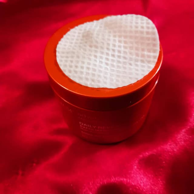 StriVectin Daily Reveal Exfoliating Pads review photo by rcreddragon