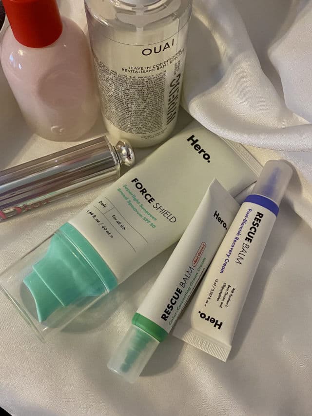 Hero Cosmetics Rescue Balm +Red Correct review photo by pinkgiraffex0