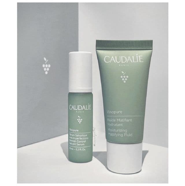 Caudalie Paris Vinopure Moisturizing Mattifying Fluid review photo by Anella