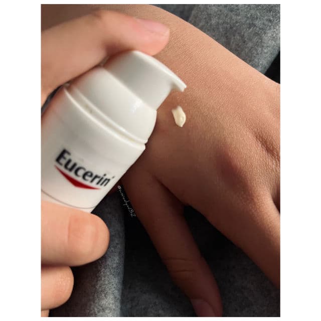 Eucerin Dermopure Oil Control Mattifying Fluid review photo by Anella