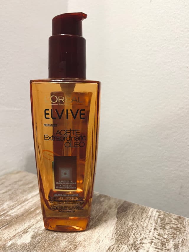 L'Oreal Paris Elvive Extraordinary Oil Miracle Hair Perfector	 review photo by Anella