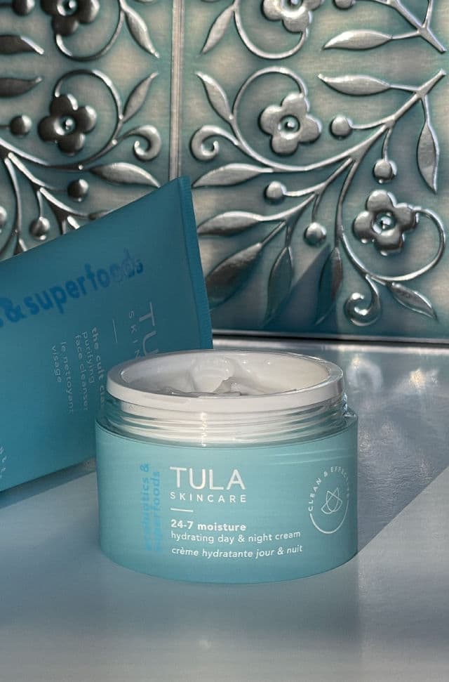 TULA Skincare 24‐7 Moisture Hydrating Day & Night Cream  review photo by geriliz